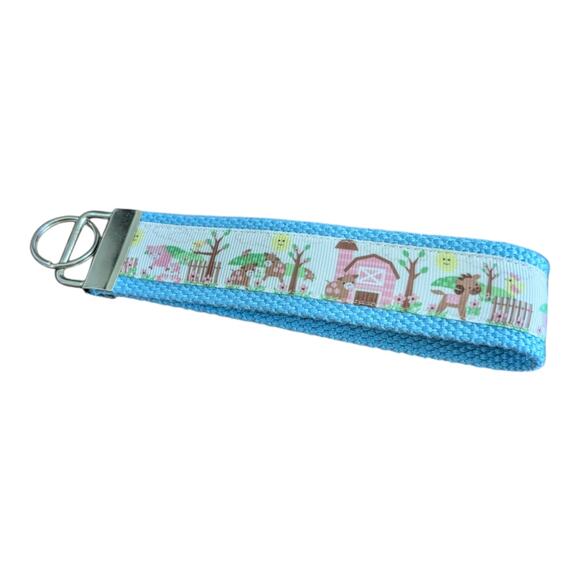 Farm‎ Keychain Wristlet Handmade Boho Fabric Key FOB Gift Present Barn Silo Cows - Picture 1 of 5